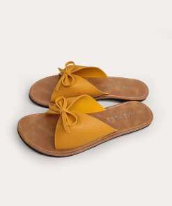 Sandal